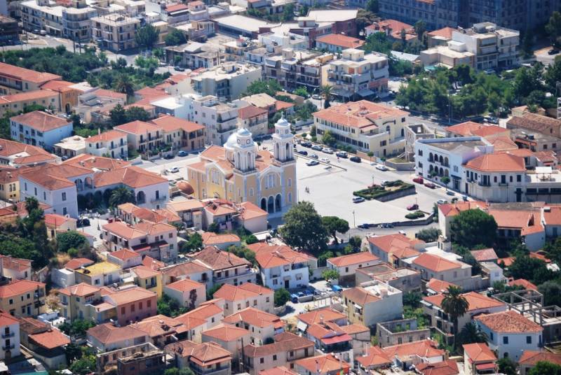 Υποβολή αιτήματος για ανάπλαση πλατείας Υπαπαντής