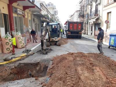 Καλαμάτα: Κλειστό από σήμερα τμήμα της οδού Φαρών