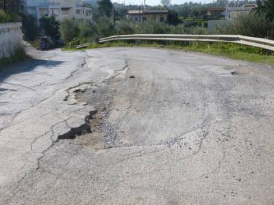 Θα ρίξουν άσφαλτο