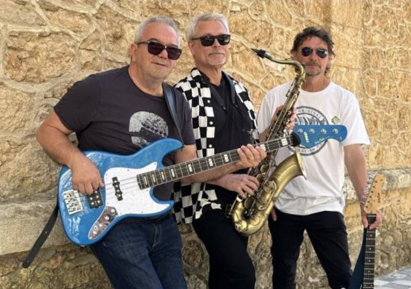 Φεστιβάλ Κορώνης: Μουσική βραδιά με το σύνολο "The Salty Rocks"