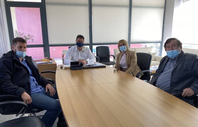 Δήμος Μεσσήνης: Συνάντηση για αναβάθμιση βιβλιοθήκης Πεταλιδίου