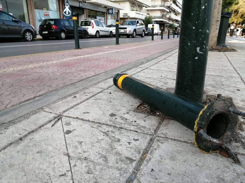 Παρατημένο κολονάκι