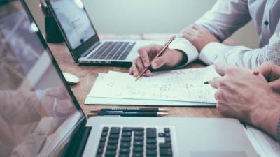 Nέα εφαρμογή για ηλεκτρονικά τιμολόγια σε συμβάσεις με το Δημόσιο (B2G)