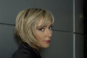 Ρίτα Αντωνοπούλου: "Το πολιτικό τραγούδι το έχει ανάγκη σήμερα ο κόσμος"