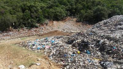 Νέα παρέμβαση Μάκαρη για τα στραγγίδια Μαραθόλακκας (βίντεο)