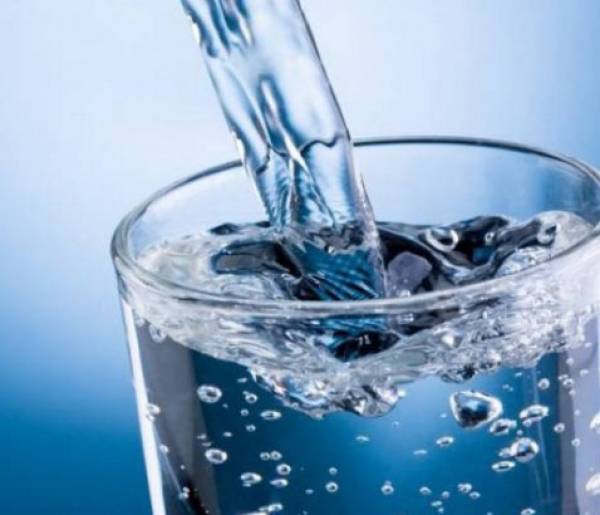 Καθαρισμός της καινούργιας υδατοδεξαμενής στη Βαλύρα