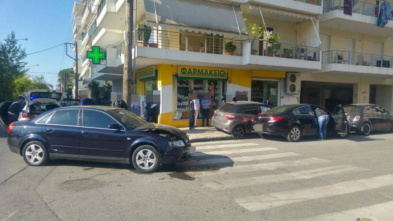 Καλαμάτα: Τροχαίο με μία τραυματία στην οδό Ακρίτα