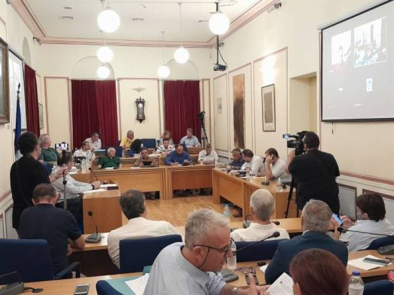 Τα Δημοτικά Συμβούλια είναι κυρίαρχα όργανα