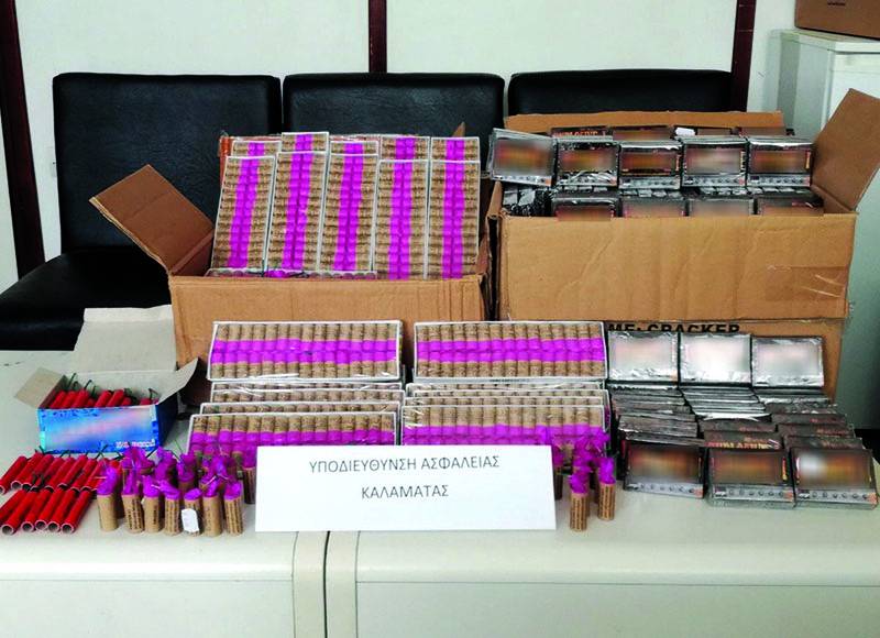 11.090 κροτίδες σε κατάστημα της Καλαμάτας