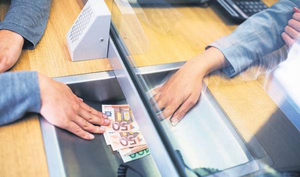 Μεσσηνία: Επέστρεψε στις τράπεζες μισό δισ. από τις καταθέσεις