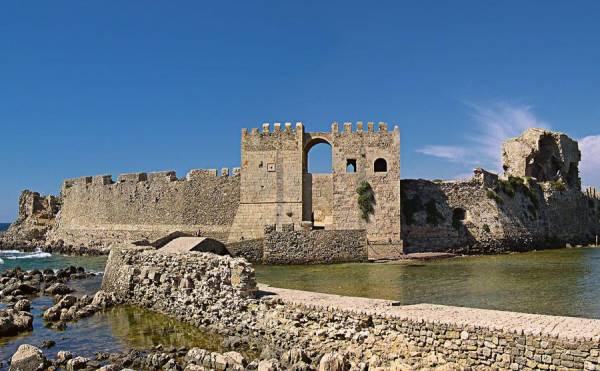 Το Κάστρο της Μεθώνης