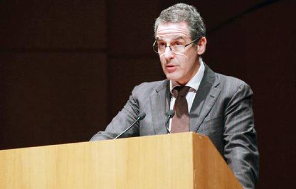 Επίτιμος διδάκτορας του Πανεπιστημίου Αθηνών ο Μαρκ Μαζάουερ