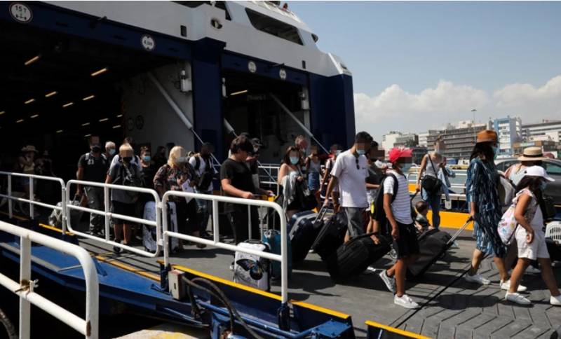 ΟΑΕΔ: 60.000 επιταγές κοινωνικού τουρισμού ενεργοποιήθηκαν από τον Αύγουστο