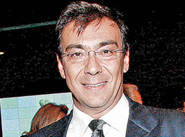 Ο Νίκος Νικητέας, πρόεδρος της Εταιρείας Ρομποτικής Χειρουργικής Νοτιοανατολικής Ευρώπης