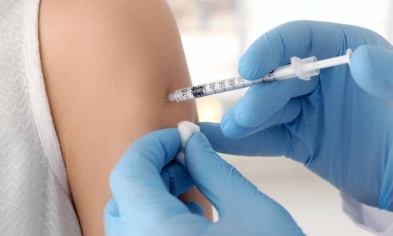 Εμβολιασμός σε παιδιά Ρομά στο Δήμο Καλαμάτας