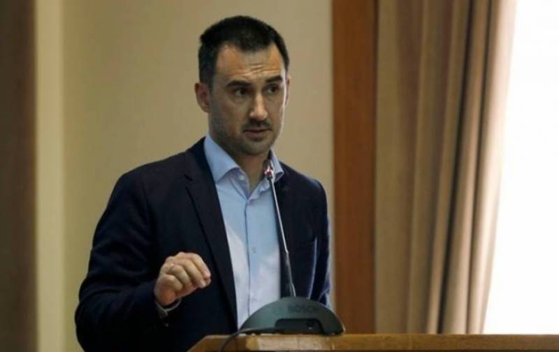 Συνάντηση Χαρίτση με Ένωση Κουρέων - Κομμωτών για τις οικονομικές επιπτώσεις της πανδημίας