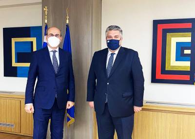 Χρυσομάλλης με Χατζηδάκη για αναπηρικές συντάξεις