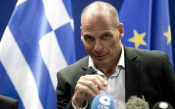 Βαρουφάκης: Δεν βάζω την υπογραφή μου σε συμφωνία που δεν βγαίνει