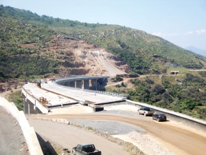 Με την παράδοση του Παραδείσια - Τσακώνα, σε 10 μήνες έτοιμος ο αυτοκινητόδρομος