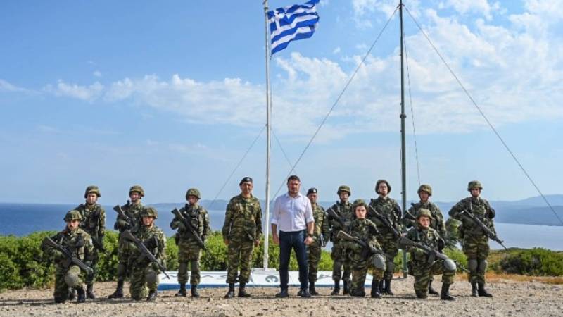 Επίσκεψη του Ν. Χαρδαλιά στα φυλάκια «Οινουσσών» και «Παναγιάς»