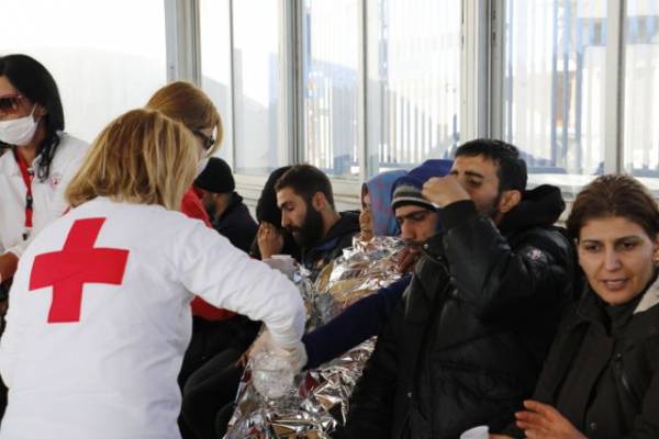 Με οδηγίες από το κινητό η πλοήγηση του σκάφους, που μετέφερε τους 83 μετανάστες