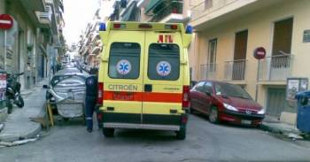 Λαμία: Αυτοκίνητο παρέσυρε 2χρονο αγοράκι και το εγκατέλειψε