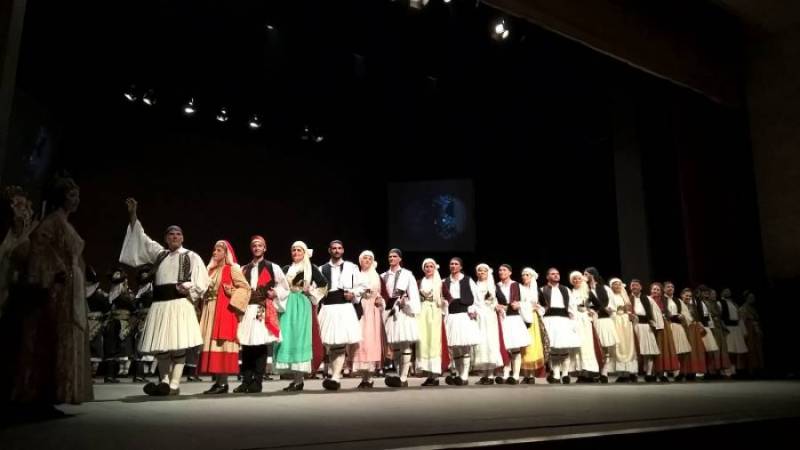 Παράσταση του Λυκείου Ελληνίδων Καλαμάτας μετά από 3 χρόνια