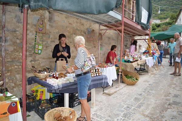 Επιτυχημένη η Γιορτή Κάστανου στην Καστάνια