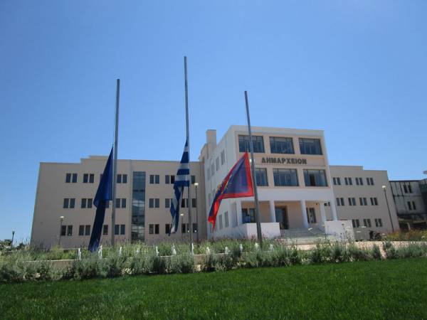8 εργαζόμενες με Stage μονιμοποιούνται στο Δήμο Καλαμάτας