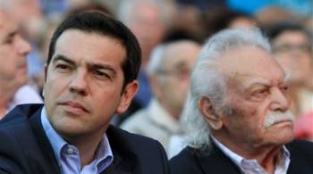 Γλέζος σε Τσίπρα: &quot;Άσε το Μαξίμου και κατέβα στις πλατείες&quot;