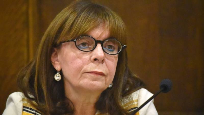 Σακελλαροπούλου: Στεκόμαστε αλληλέγγυοι στην Τουρκία (Βίντεο)