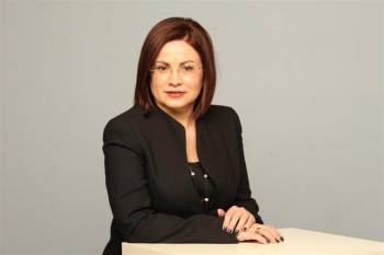 Μαρία Σπυράκη: &quot;Το δίλημμα των εκλογών είναι αν θα χύσουμε την καρδάρα&quot;