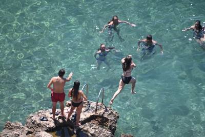 Καιρός: Άνοδος της θερμοκρασίας από την Τρίτη (Βίντεο)