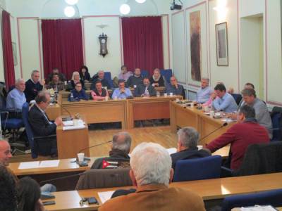 Εχει αποφασίσει τι θα κάνει αλλά δεν το λέει ο Νίκας