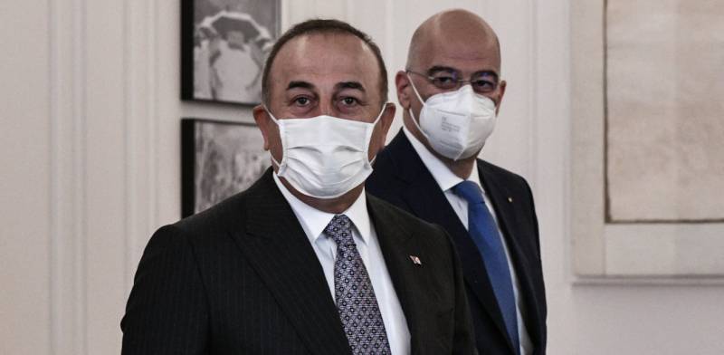 Ελληνουτουρκικά: Ολοκληρώθηκε η συνάντηση Τσαβούσογλου με Μητσοτάκη