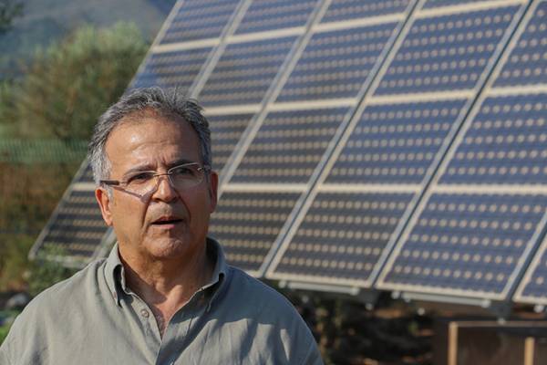 Ενεργειακά αυτοδύναμος ο Δήμος Οιχαλίας σύμφωνα με τον επιχειρηματία Βασίλη Χαρίτση (βίντεο)