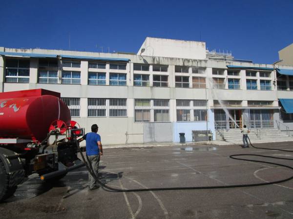 Ολα έτοιμα για το πρώτο κουδούνι (βίντεο)