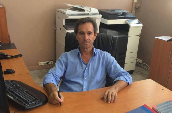 Συνταξιοδοτήθηκε ο διευθυντής του Λυκείου Κυπαρισσίας