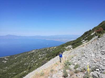 Η ομάδα “Πάμε βόλτα” στα σοκάκια της Ανω Βέργας