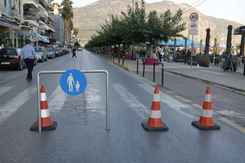 Παράταση πριν ξεκινήσει στην ανάπλαση της Ναυαρίνου