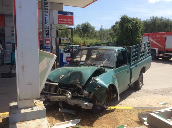 Τροχαίο με δυο τραυματίες στον Αντικάλαμο