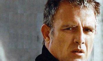 Πασχάλης Τσαρούχας: &quot;Το βιβλίο φτιάχνεται μέσα στο μυαλό μου και όταν έρθει η στιγμή βγαίνει όλο μαζί&quot;