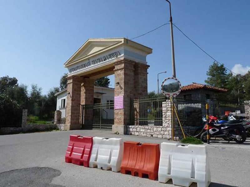 Η αξιοποίηση του στρατοπέδου εγκαταλείπεται