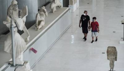 Γλυπτά Παρθενώνα: Αλλάζουν το αφήγημα οι Βρετανοί - &quot;Δεν τα αφαιρέσαμε βίαια, ήταν πεταμένα στα ερείπια&quot;