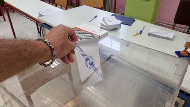Η επόμενη εκλογική ημέρα  συνέχεια της προηγούμενης