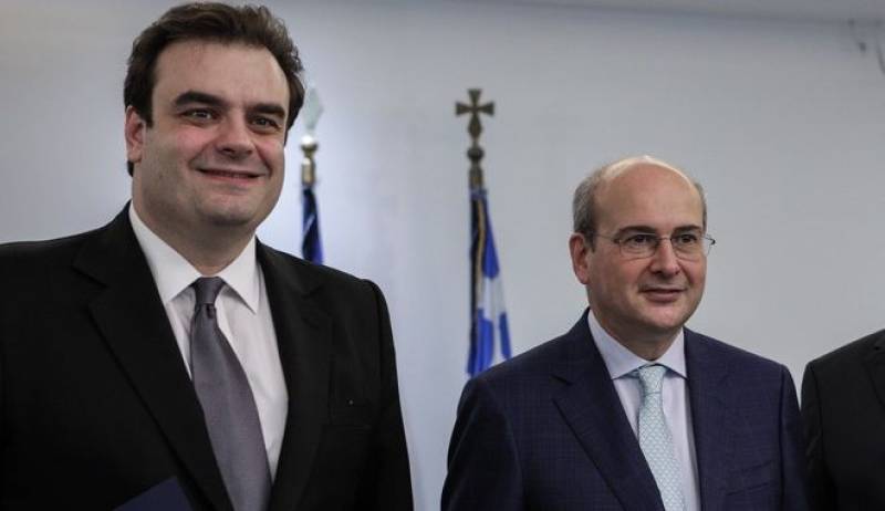 Εκλογές 2023: Πιερρακάκης, Χατζηδάκης και Δένδιας πρώτοι σε σταυρούς - Οι ανατροπές με τους βουλευτές της ΝΔ