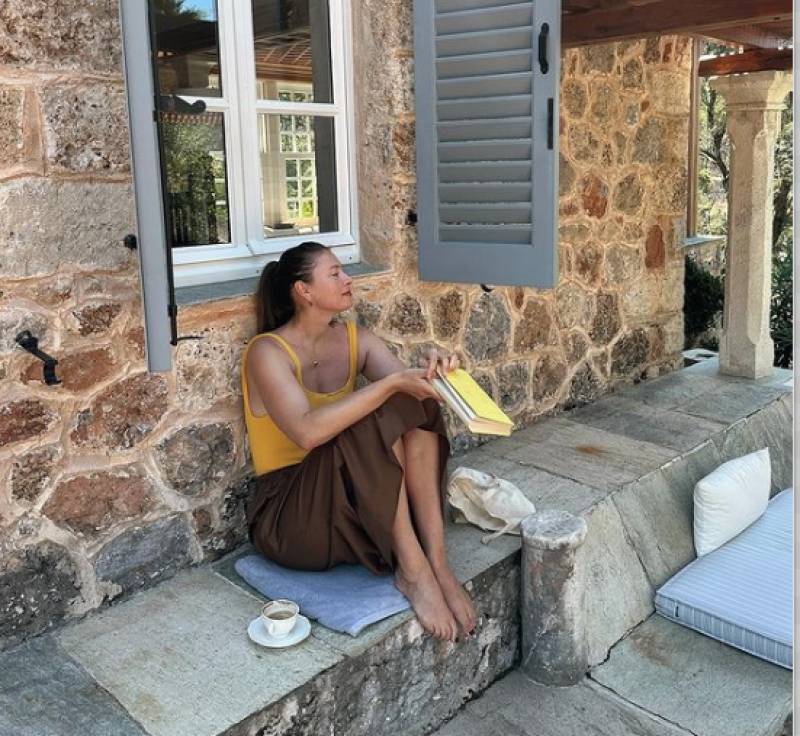 Στην Καρδαμύλη για διακοπές η Μαρία Σαράποβα (φωτογραφίες)