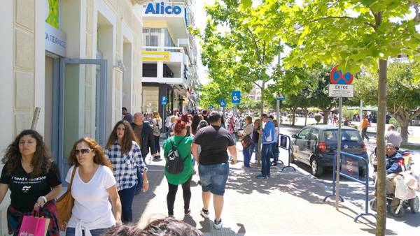 Η πρώτη “φουρνιά” επισκεπτών του Πάσχα ήδη στη Μεσσηνία