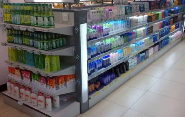 Εκλεψαν καλλυντικά και... βαφές μαλλιών στην Καλαμάτα