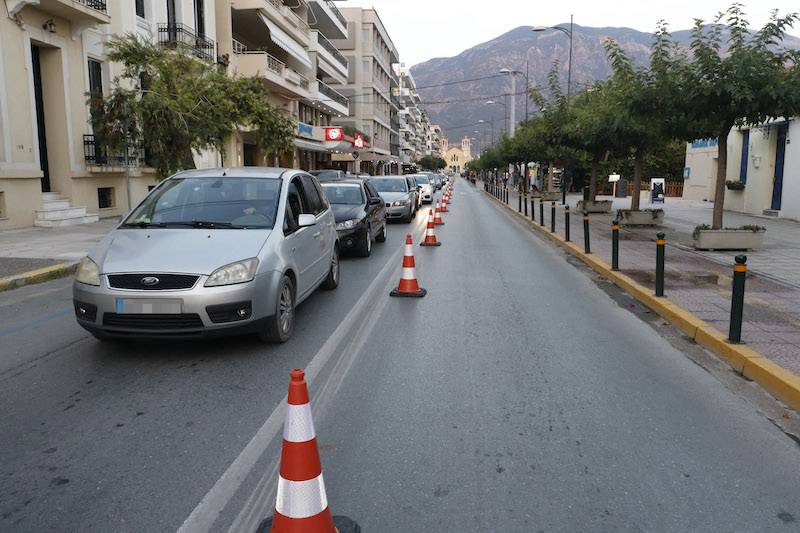 Επανεξετάζονται οι ρυθμίσεις στη Ναυαρίνου: Εντονες αντιδράσεις για το δρόμο-γρίφο